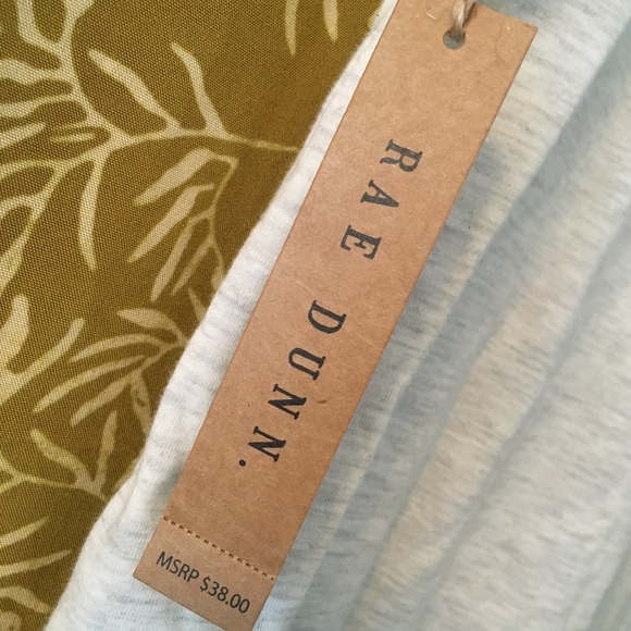 Rae Dunn UNSTOPPABLE Tee, Medium - Picture 5 of 5